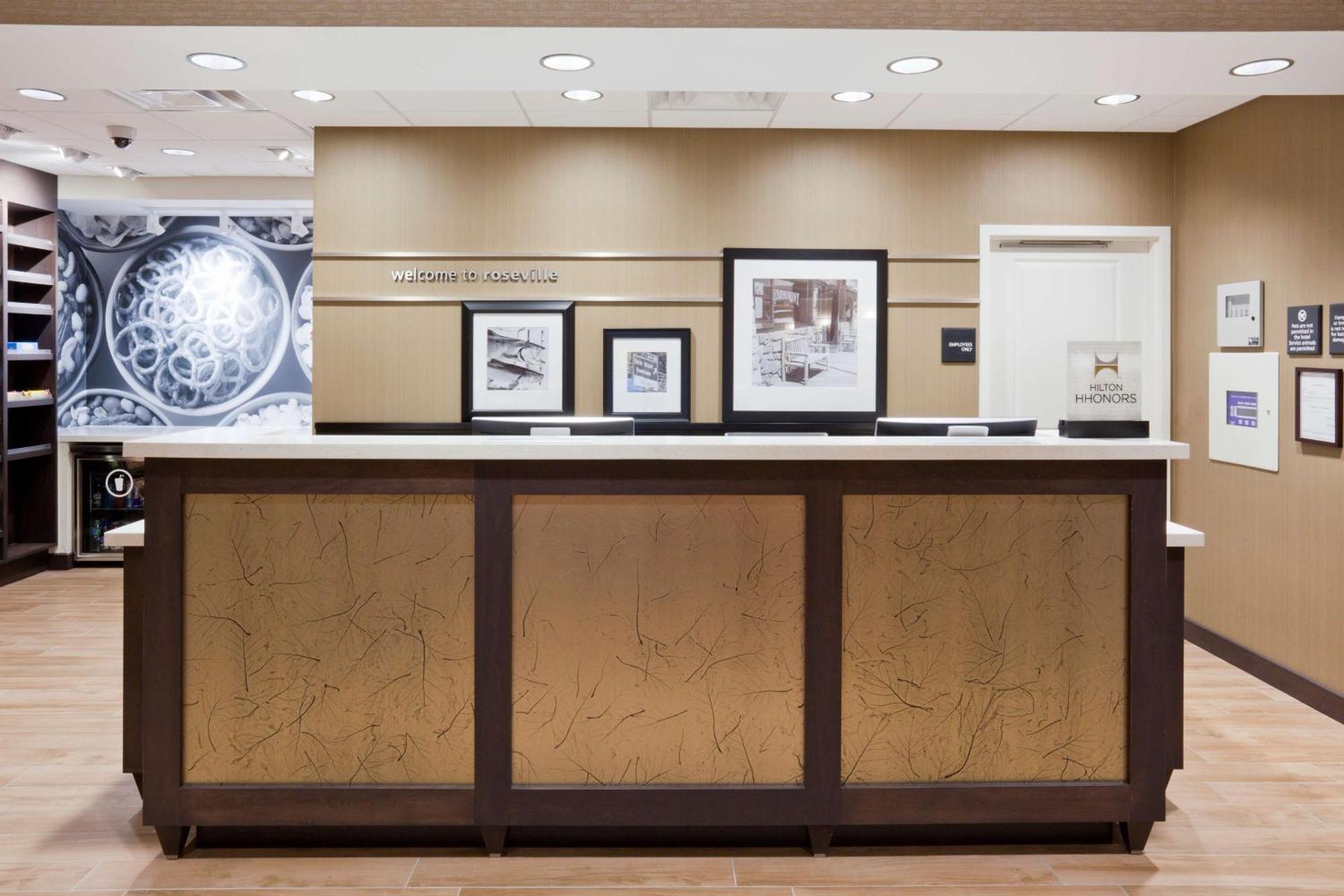 Hampton Inn Minneapolis-Roseville,Mn Bagian luar foto